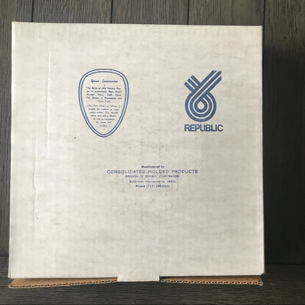 Waverly Line Vintage Melamine Hereford Bull Plates - Picture 7 of 8